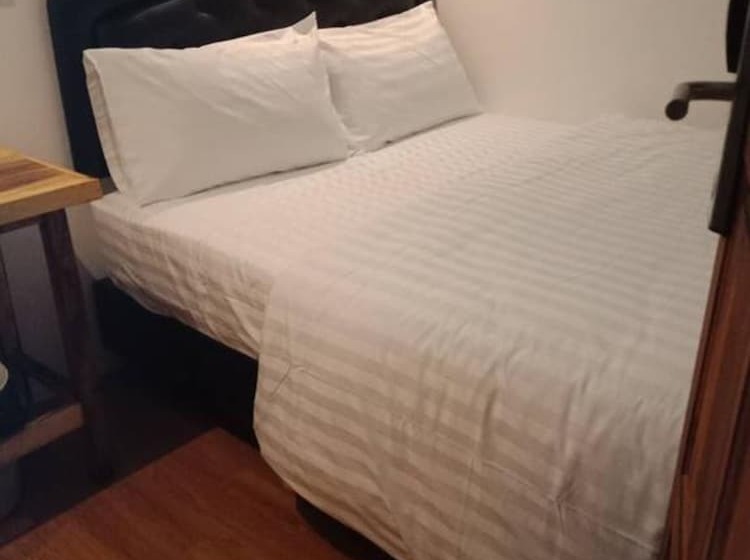 ホテル Seahorse Lipe Hostel