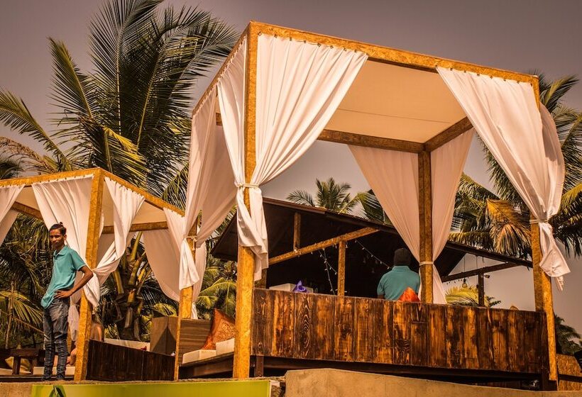 בית מלון כפרי The Spot Beach