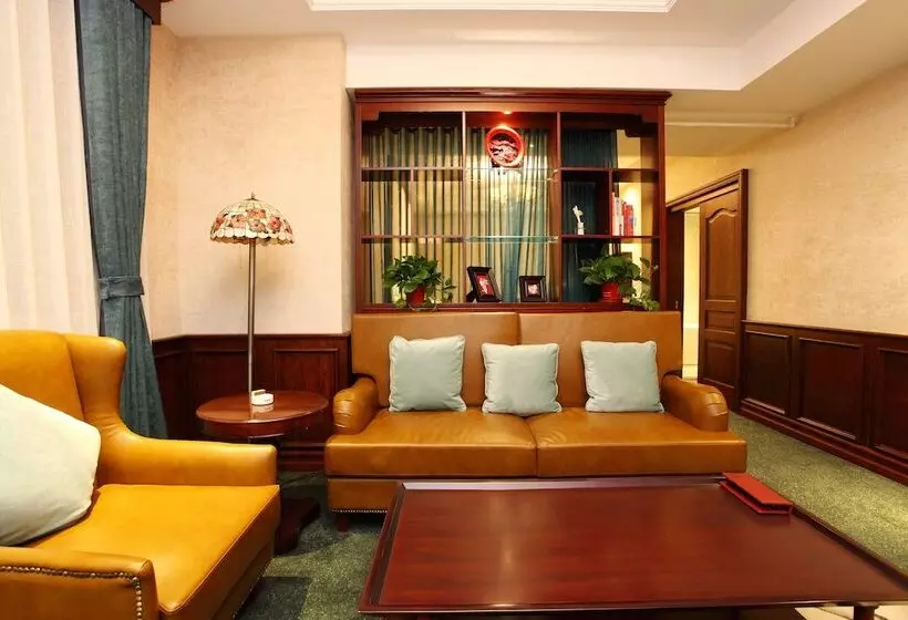 Hotelli Yangzhou Wangchaolou