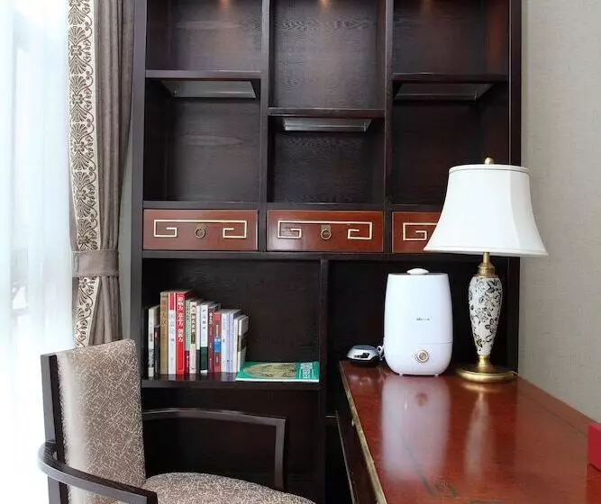 Hotelli Yangzhou Wangchaolou