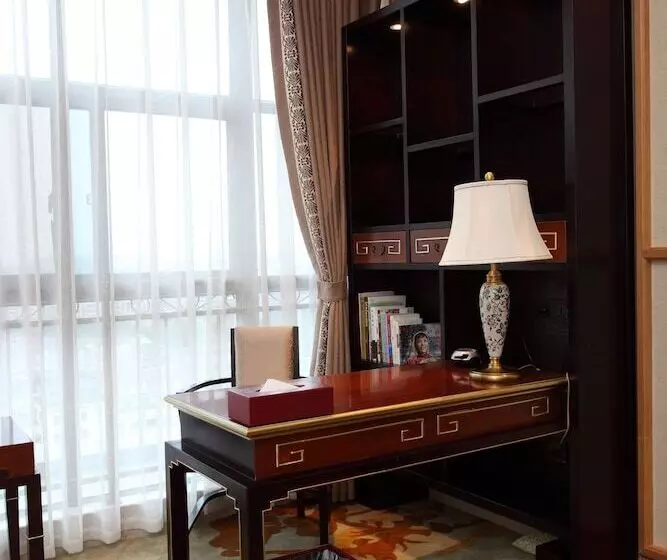 Hotelli Yangzhou Wangchaolou