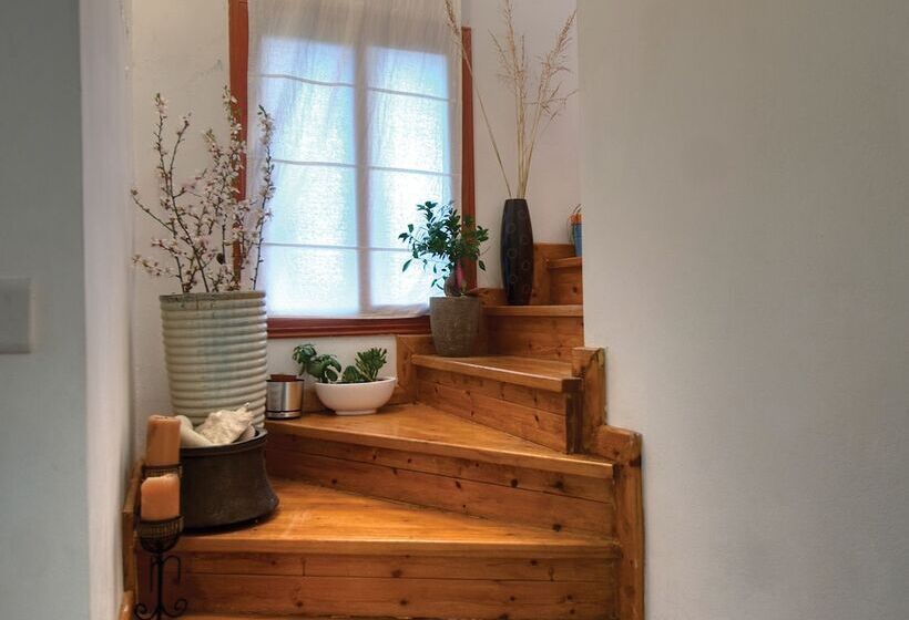 Lania Royal Oak House By Trulycyprus