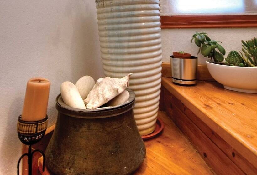 Lania Royal Oak House By Trulycyprus