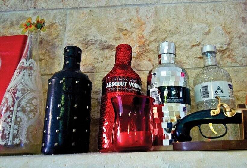 Lania Royal Oak House By Trulycyprus