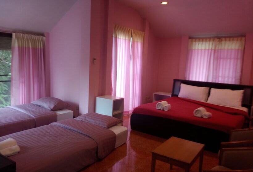 بنسيون Frontier Homestel