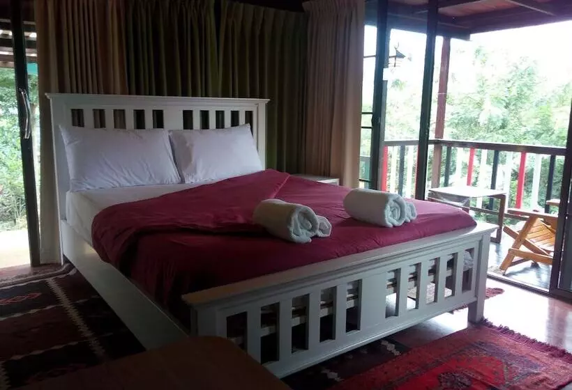 Majatalo Frontier Homestel