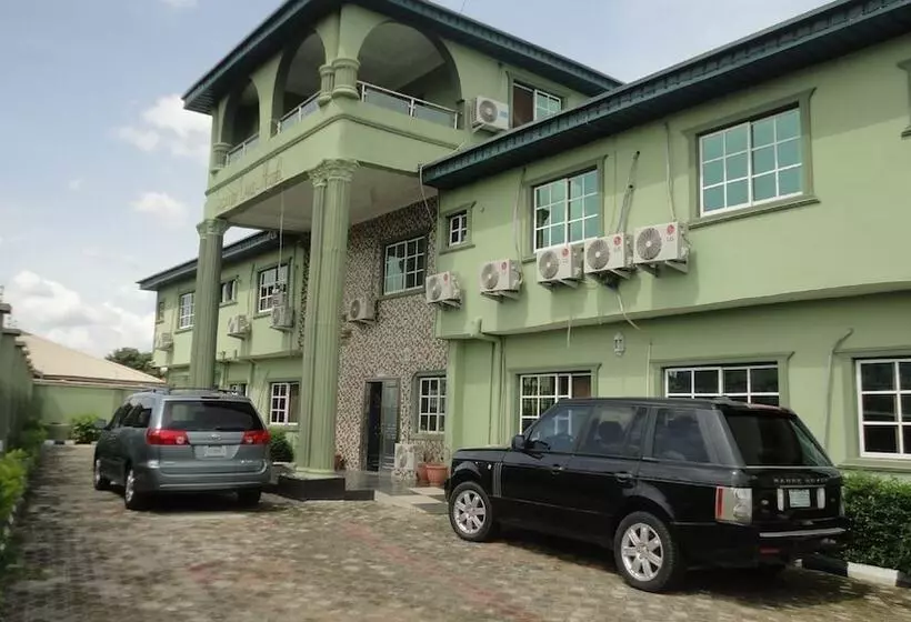 Southland Concept Hotel And Suites