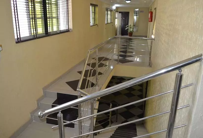 Southland Concept Hotel And Suites