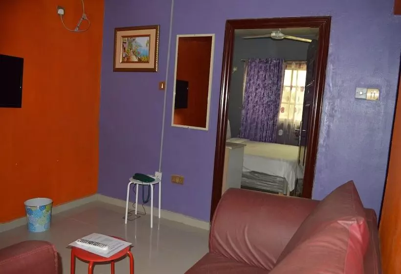 Southland Concept Hotel And Suites