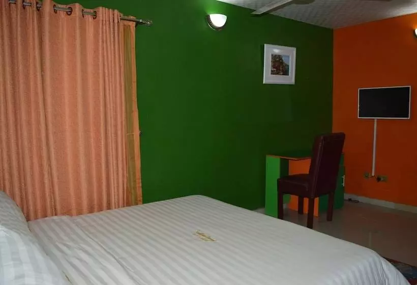 Southland Concept Hotel And Suites