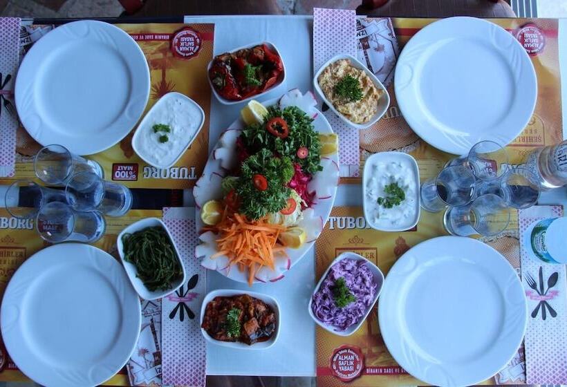 فندق صغير Hayalbaz Butik Otel