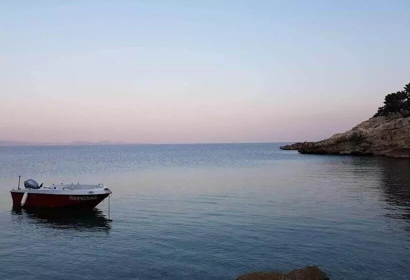 Retkeilymaja Hayalbaz Butik Otel