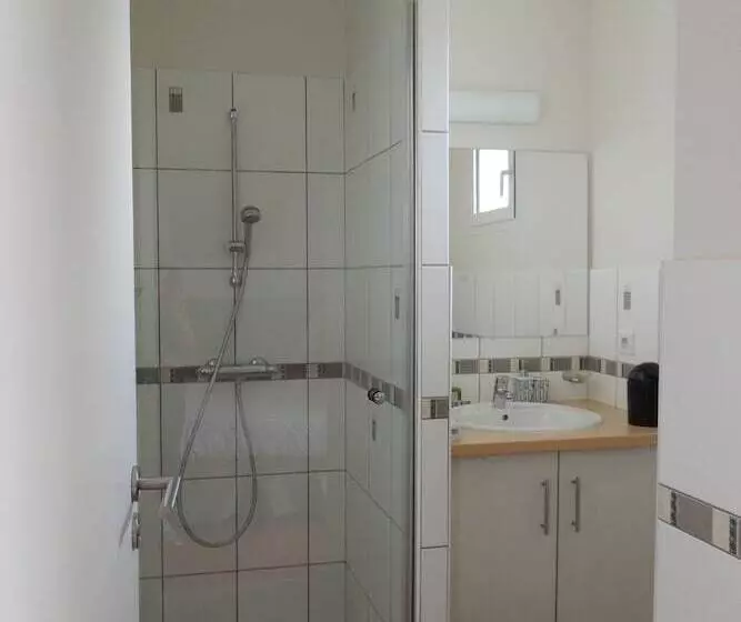 Hotelli Auberge Denena Logis