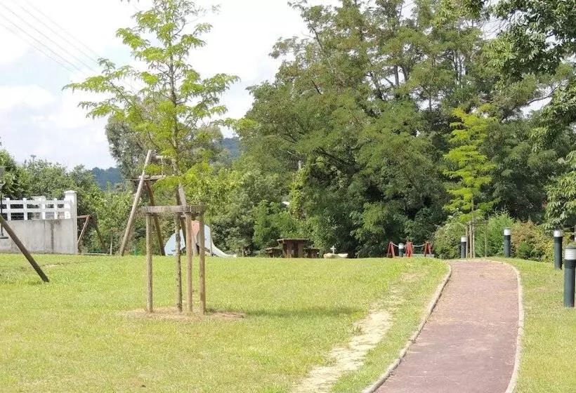 Hotelli Auberge Denena Logis