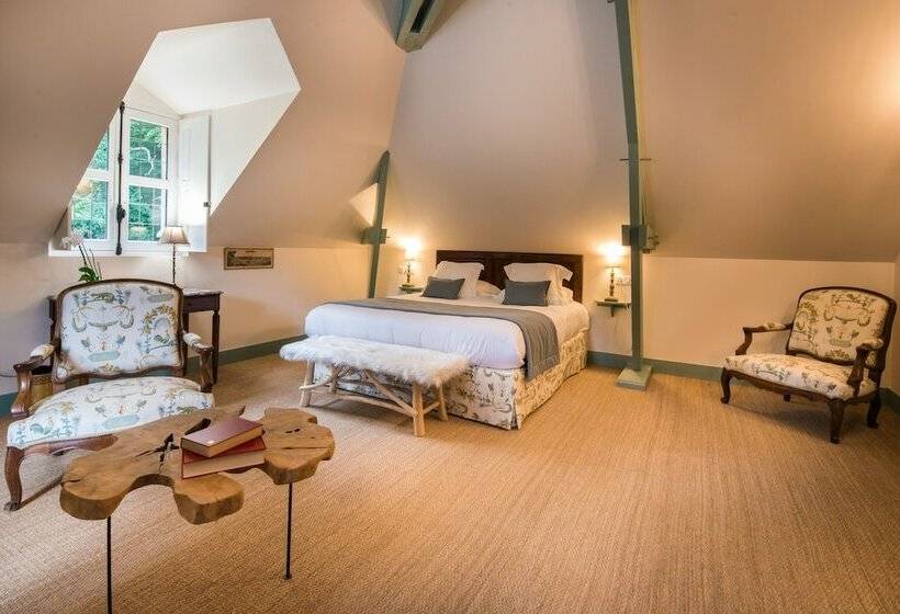 هتل Hôtel Du Domaine De La Groirie   Le Mans