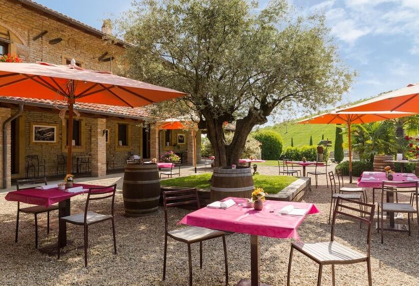 בית מלון כפרי I Tre Poggi Dimora Di Charme