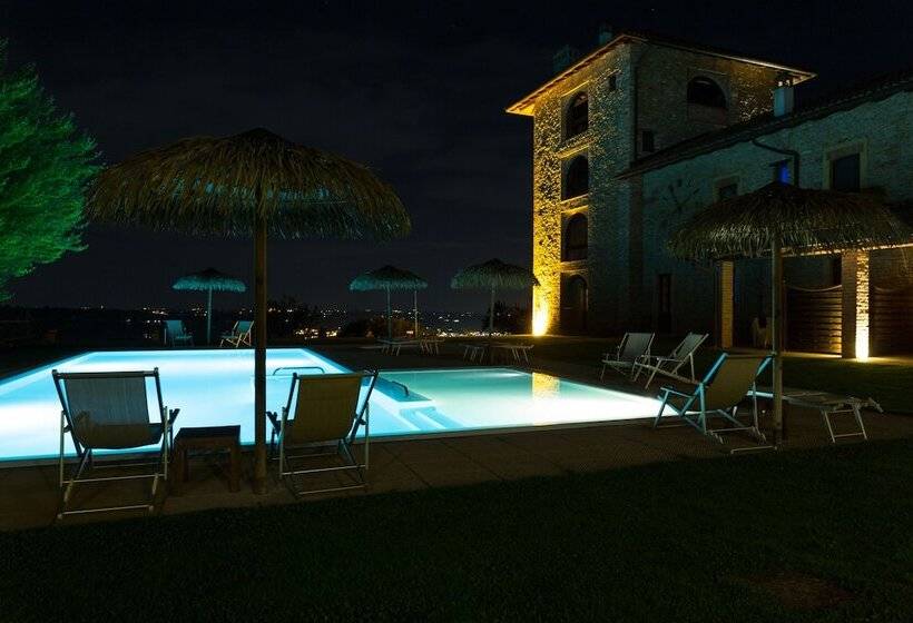 בית מלון כפרי I Tre Poggi Dimora Di Charme