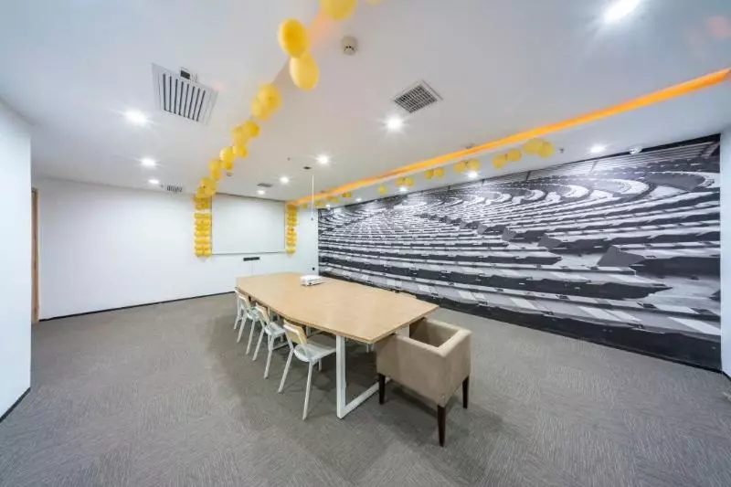 ホテル Ibis Xinzhou Qiyi Road