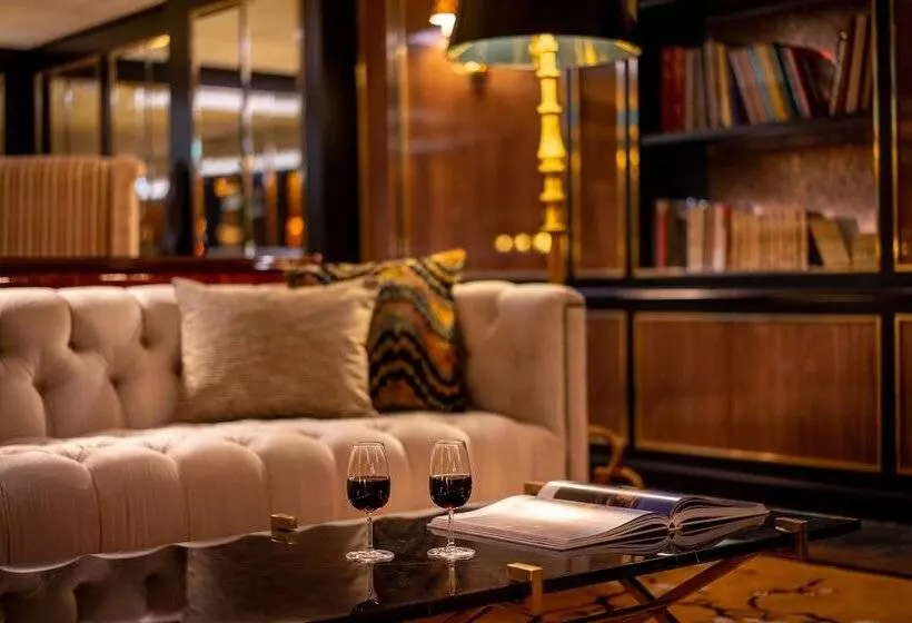 Hotelli Maison Albar   Le Monumental Palace