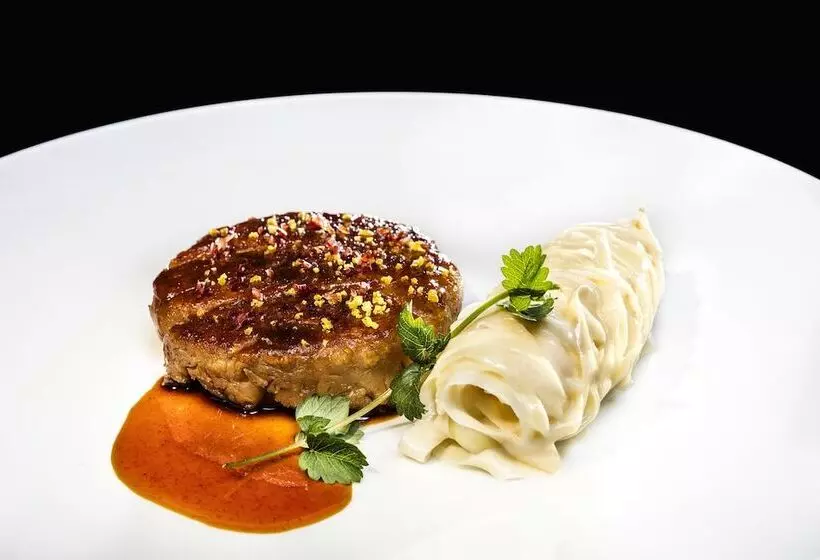 Hotelli Maison Albar   Le Monumental Palace