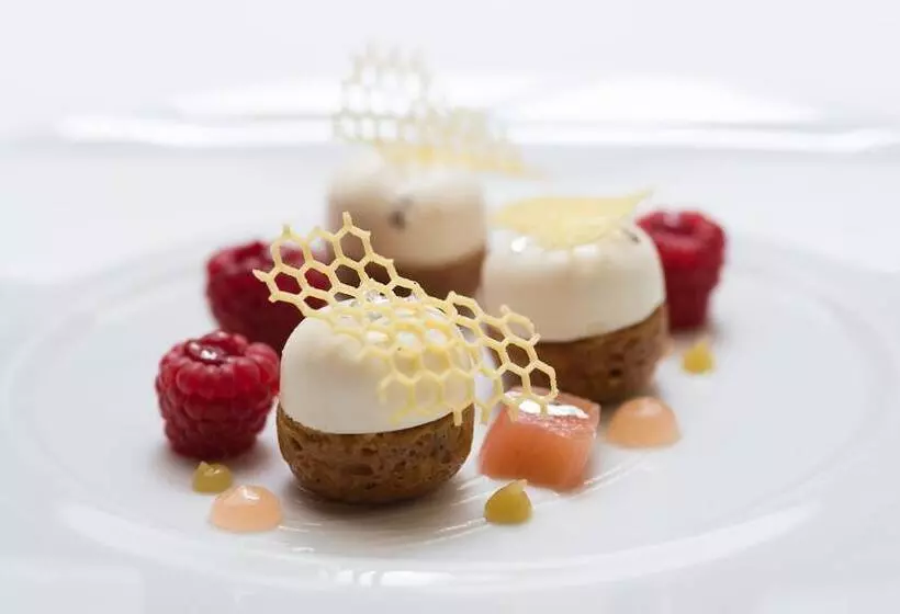 Hotelli Maison Albar   Le Monumental Palace