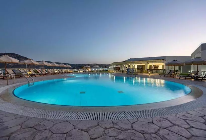 Hotelli Royal Bay Suites