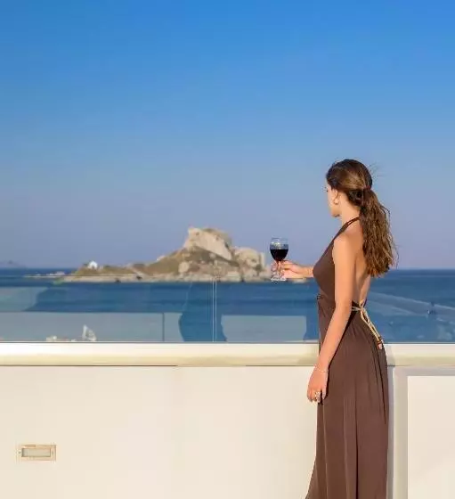 Hotelli Royal Bay Suites