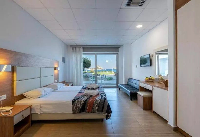 Hotelli Royal Bay Suites