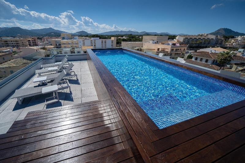 ホテル The Place   Adults Only