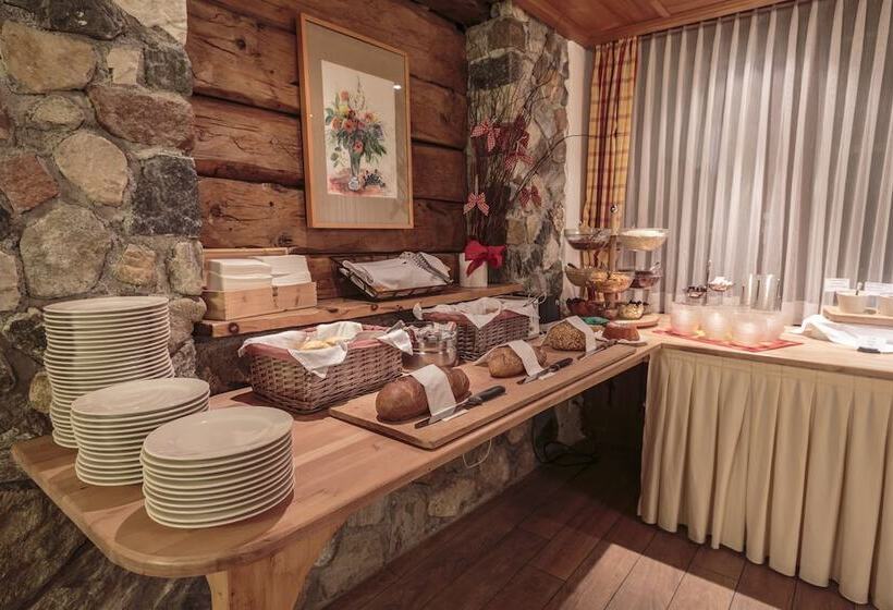 فندق Zermatt Budget Rooms