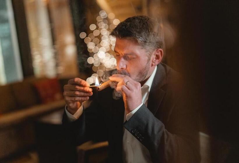 فندق Zermatt Budget Rooms