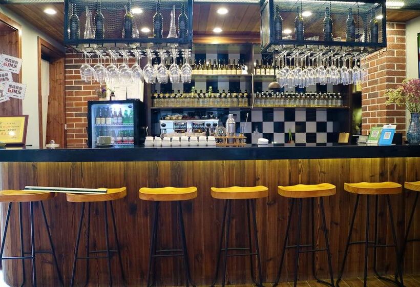 Lin Yin Art Hotel Shanghai（pudong Airport）