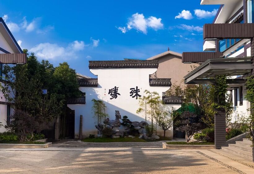 Пансион Admirable Day