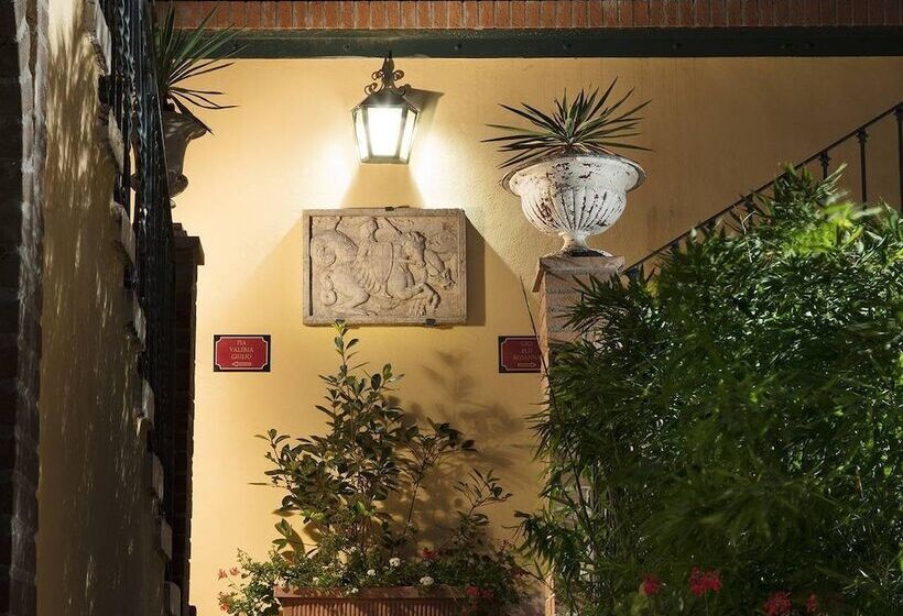 پانسیون Corte Rosantico