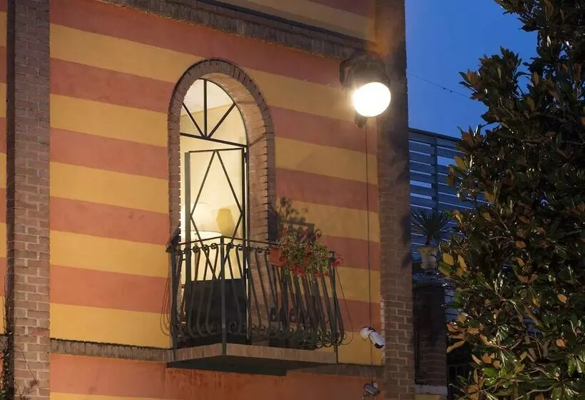 ペンション Corte Rosantico