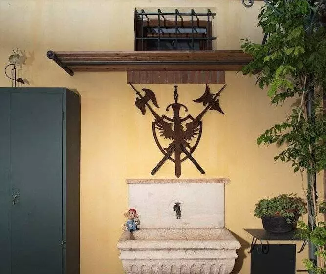 ペンション Corte Rosantico