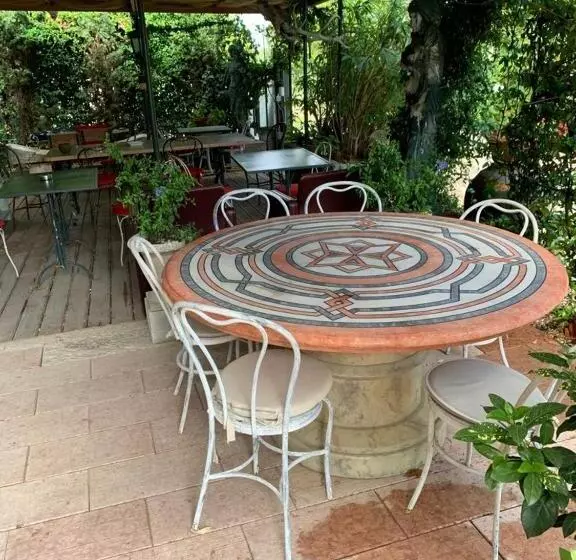 ペンション Corte Rosantico