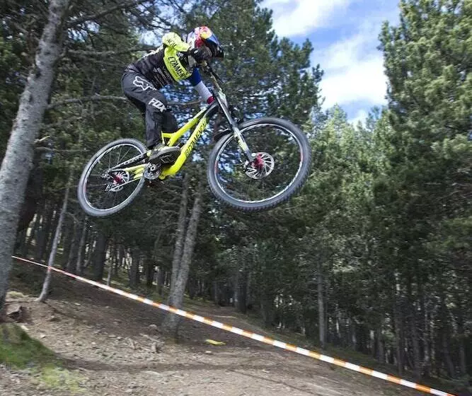 استراحتگاه Apartamentos Y Bungalows Xixerella Park