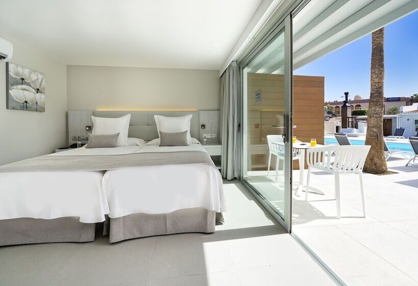 Sanom Beach Resort - Adults Only