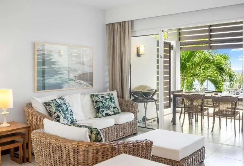 Kanope Bay   Holiday Beachfront Apartments