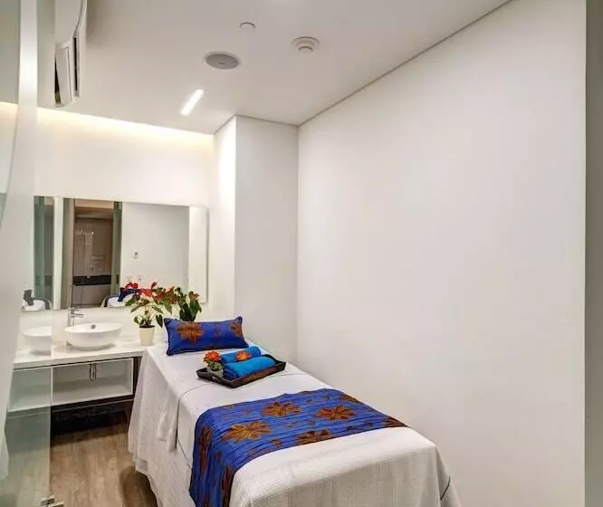 Estelar La Torre Suites