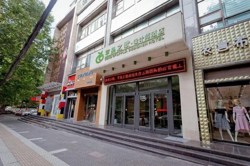 Hotel Apple Designer