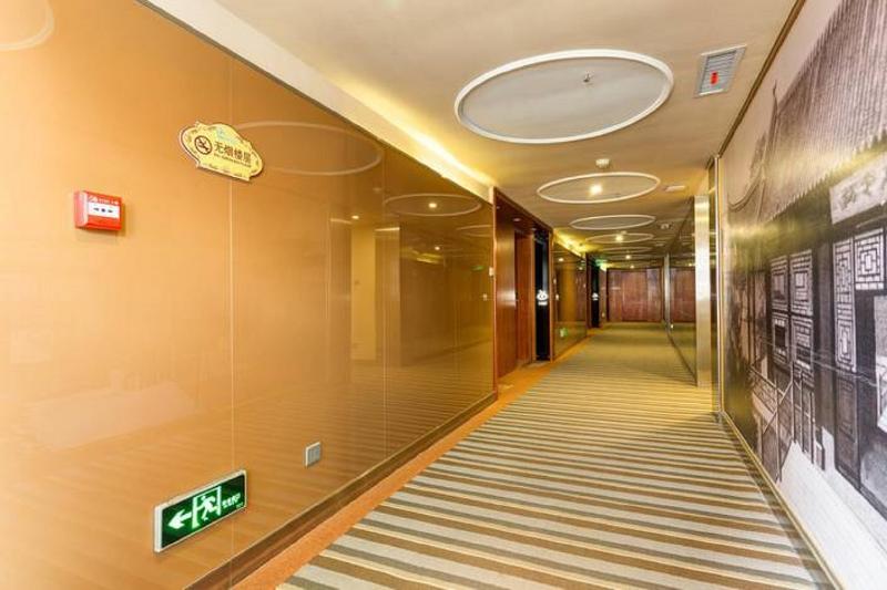 Hotel Apple Designer