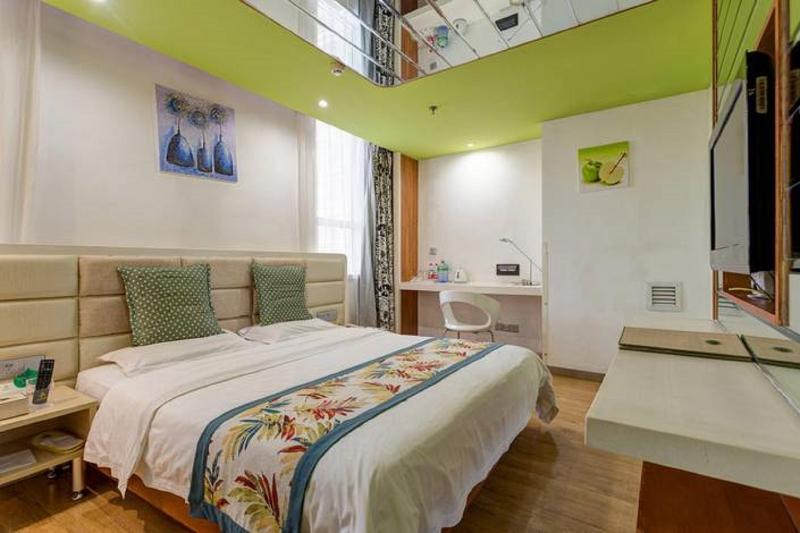 Hotel Apple Designer