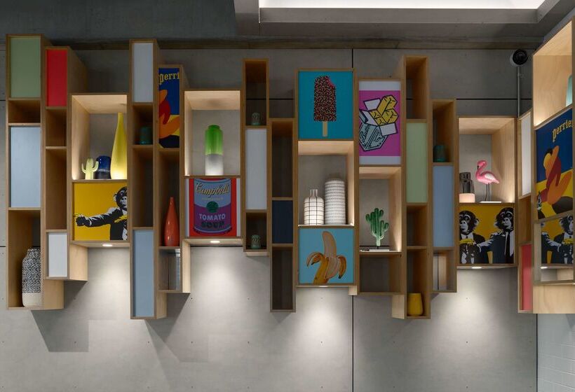 בית מלון כפרי Atura Adelaide Airport