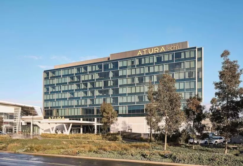 ホテル Atura Adelaide Airport