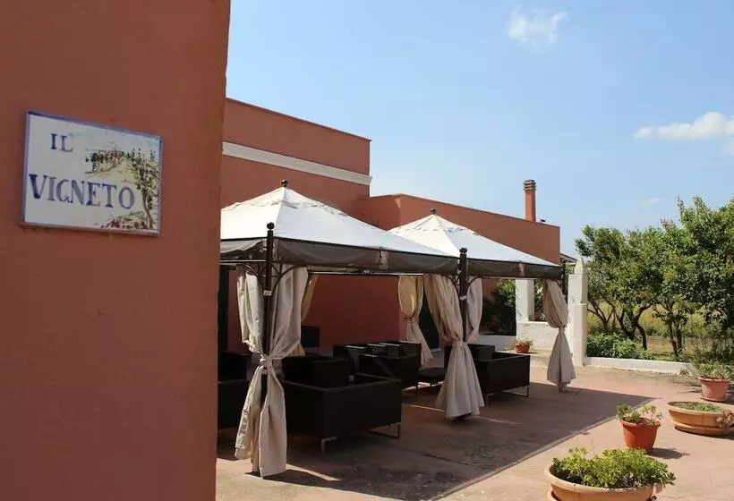 ホテル Dimora Li Cuti B&b