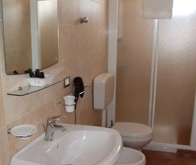 ホテル Dimora Li Cuti B&b
