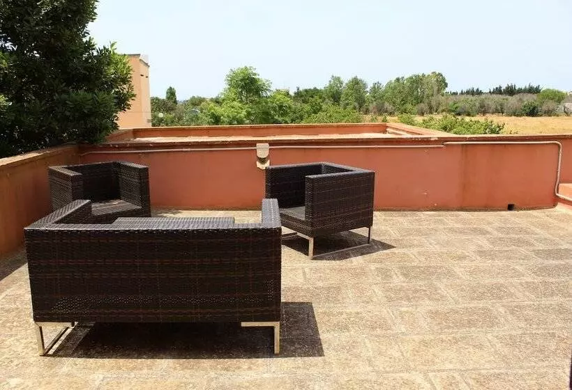 ホテル Dimora Li Cuti B&b