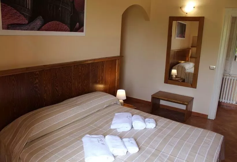 ホテル Dimora Li Cuti B&b